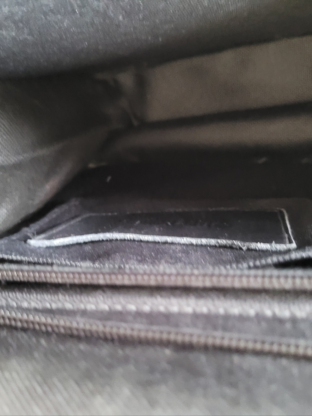 Jack Georges Classic Black Men's Shoulder Bag - Sleek Professional Carry - Picture 4 of 9